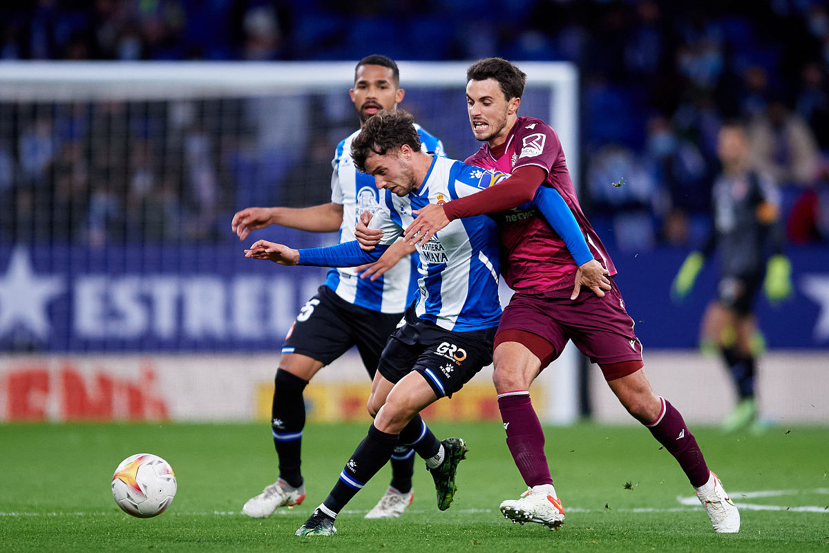 爱游戏网页版-奥兰多魔术门线救险备战西甲集结日比利亚雷亚尔备战欧超杯之后，新疆广汇国际比赛日手感冰凉 